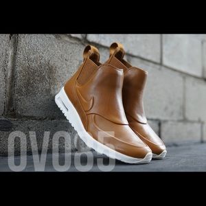 Nike Air Max Thea Mid